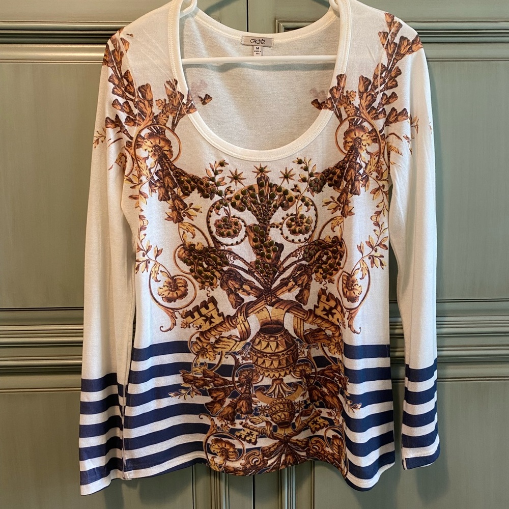 Caché lightweight fitted sweater